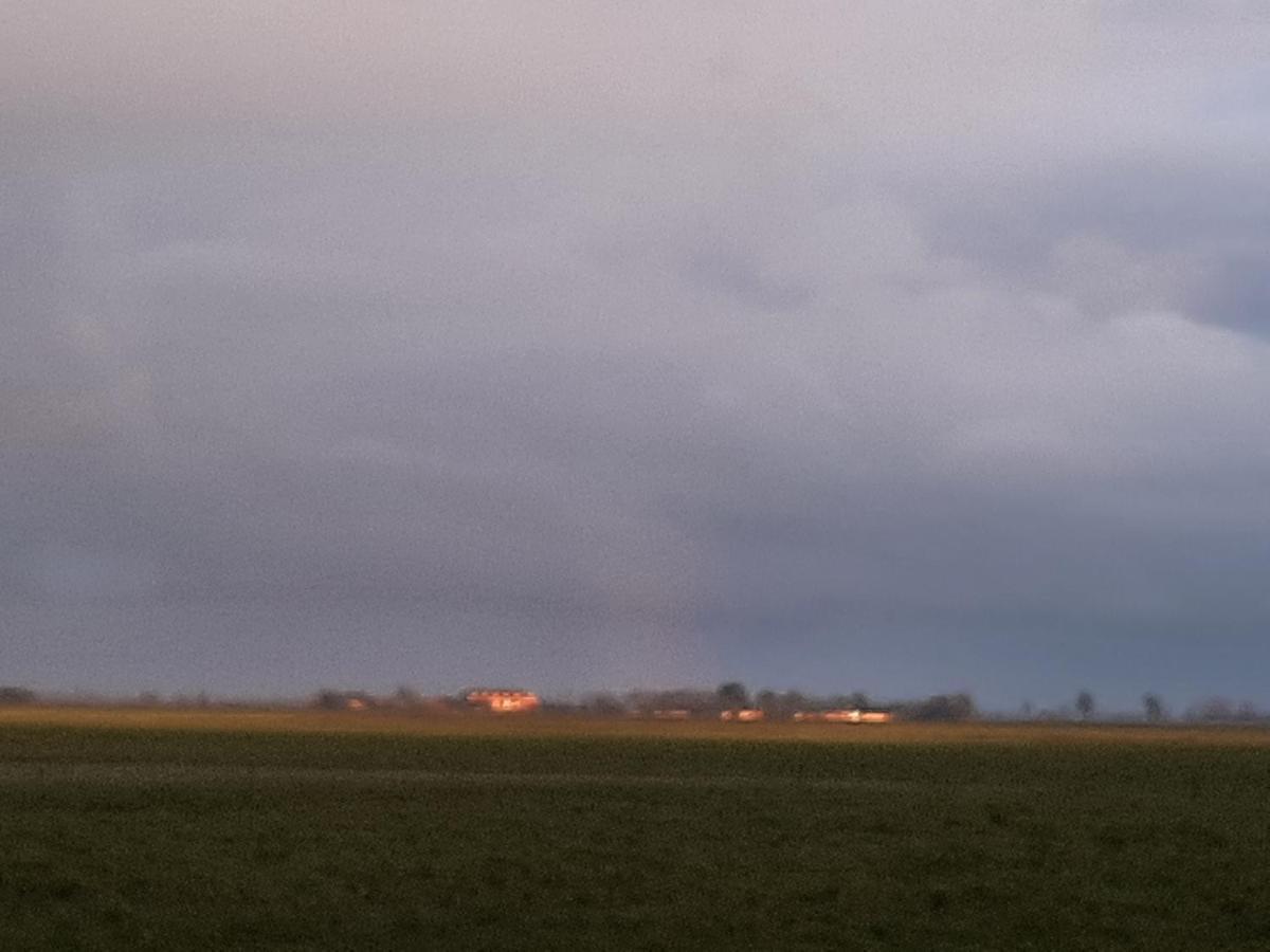 De Sarrieshut Daire Houwerzijl Dış mekan fotoğraf